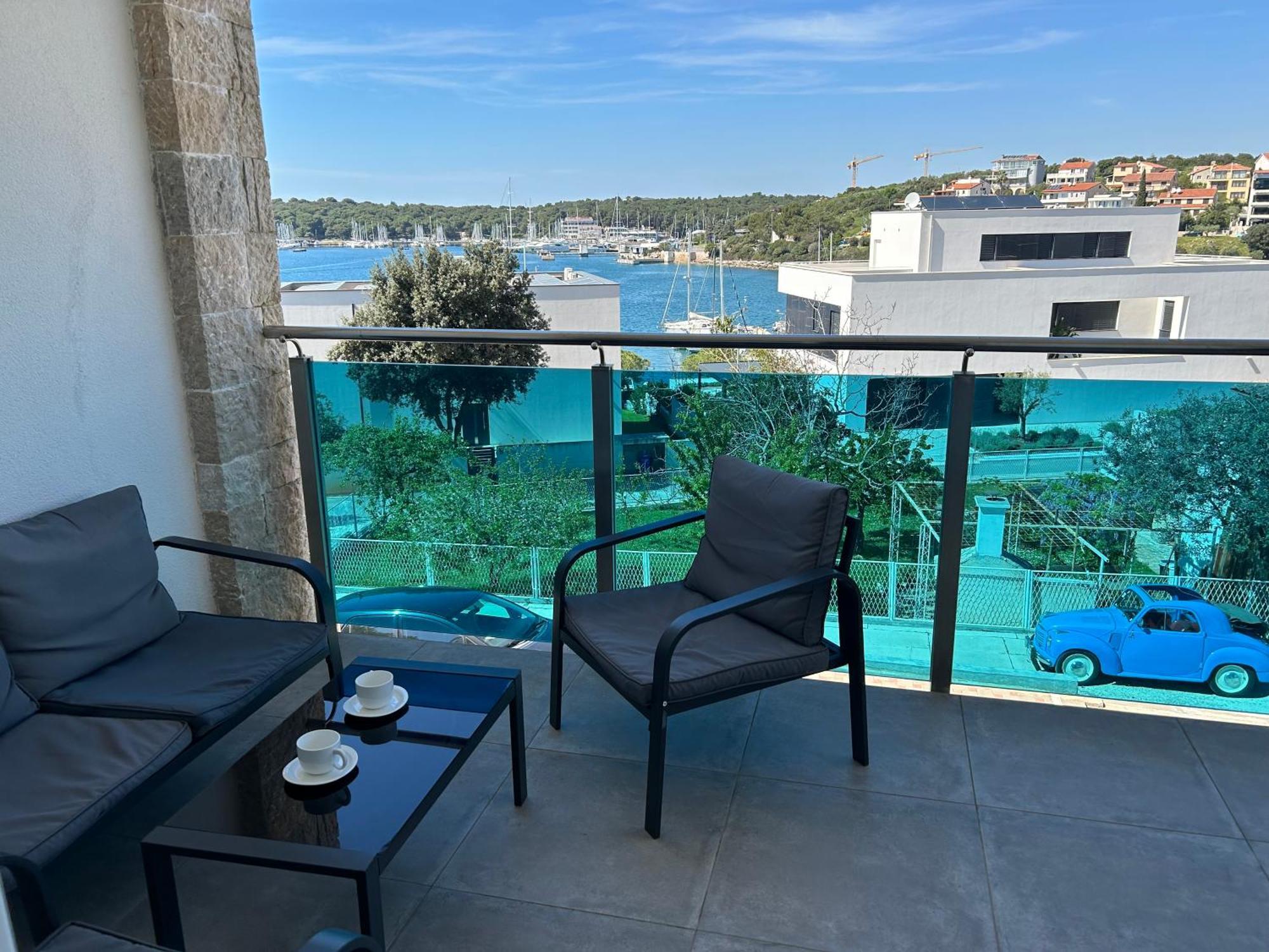 Seascape Deluxe Residence Pjescana Uvala Buitenkant foto